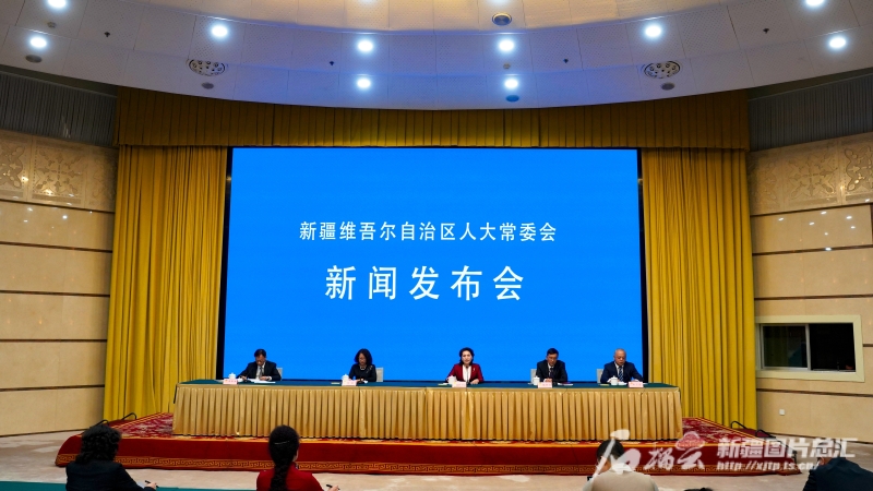【部门解读】依法推动防沙治沙用沙 筑牢西北生态安全屏障——解读《新疆维吾尔自治区实施〈中华人民共和国防沙治沙法〉办法》 【部门解读】依法推动防沙治沙用沙 筑牢西北生态安全屏障——解读《新疆维吾尔自治区实施〈中华人民共和国防沙治沙法〉办法》