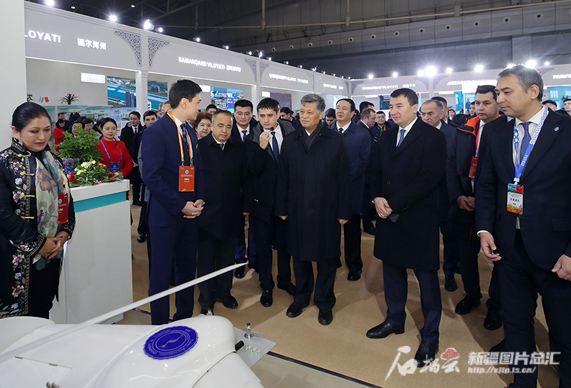 中国—乌兹别克斯坦地方合作论坛在乌鲁木齐举行 中国—乌兹别克斯坦地方合作论坛在乌鲁木齐举行