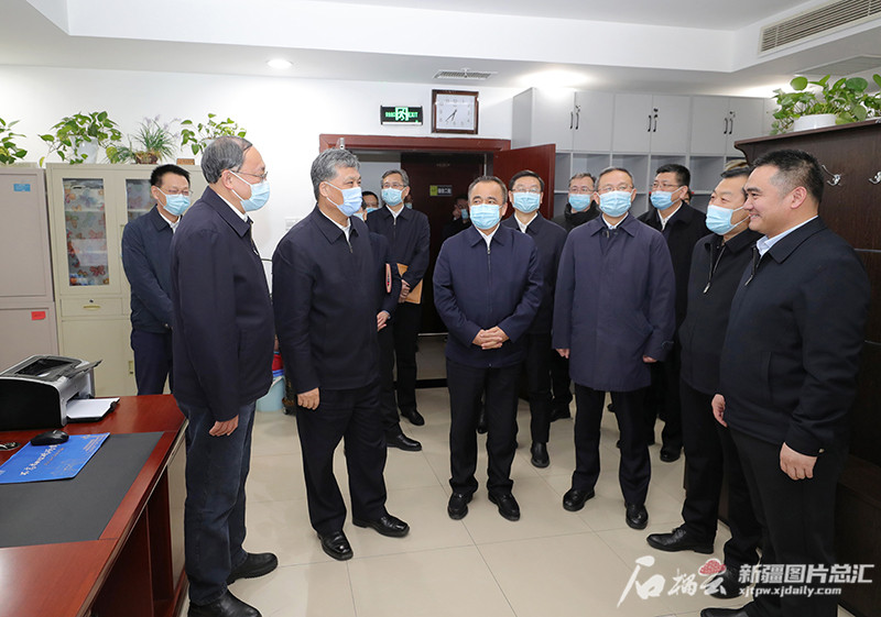 马兴瑞等在自治区人大常委会、自治区人民政府、自治区政协、新疆生产建设兵团机关走访调研并听取意见和建议 马兴瑞等在自治区人大常委会、自治区人民政府、自治区政协、新疆生产建设兵团机关走访调研并听取意见和建议