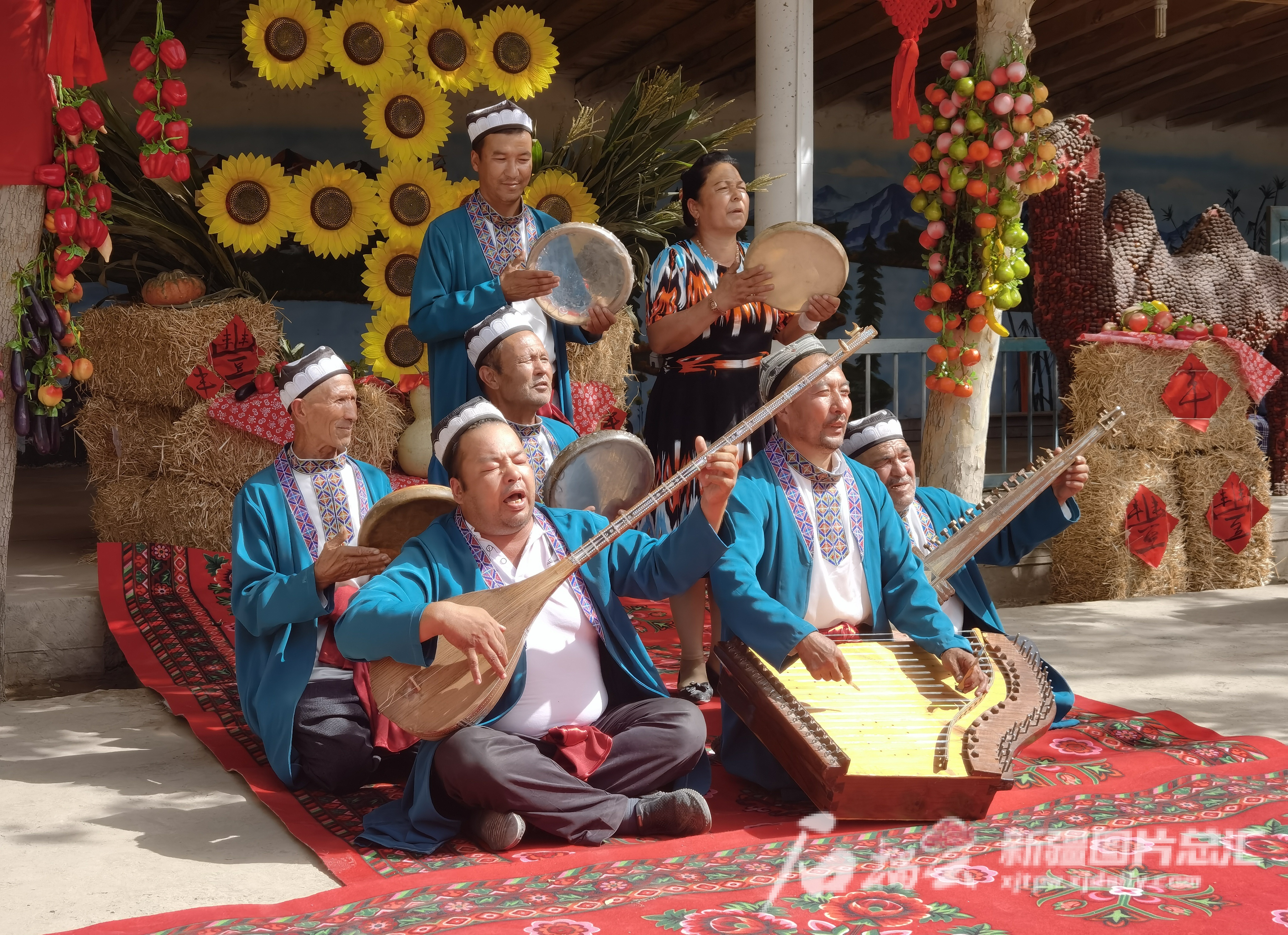 【喜迎二十大】春风化雨润人心——新时代新疆发展成就综述·文化建设