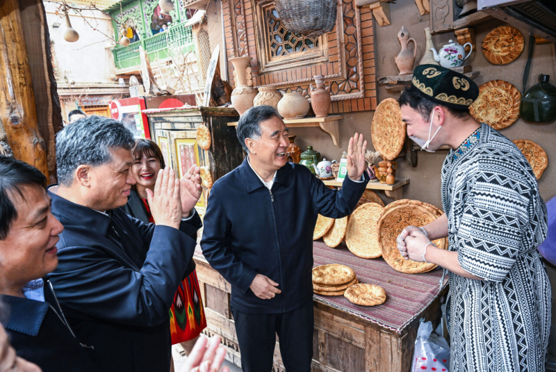 汪洋在新疆调研时强调 全面贯彻新时代党的治疆方略 齐心协力开创新疆美好未来 汪洋在新疆调研时强调 全面贯彻新时代党的治疆方略 齐心协力开创新疆美好未来