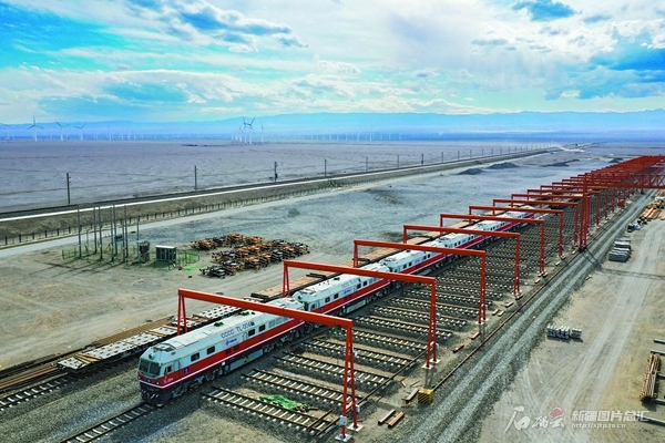 新疆交通重大工程建设快速推进 “强基建”畅通发展动脉 新疆交通重大工程建设快速推进 “强基建”畅通发展动脉