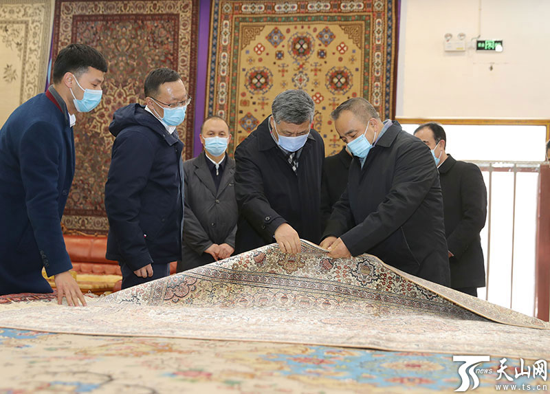 马兴瑞在和田地区调研时强调 铸牢中华民族共同体意识 立足本地特色产业加快推动城乡融合发展