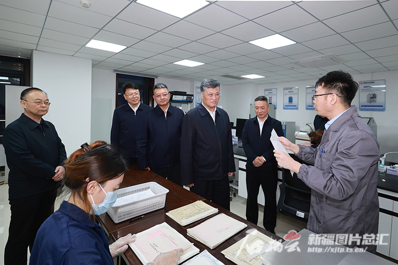 马兴瑞深入自治区党委办公厅管理的二级单位调研 马兴瑞深入自治区党委办公厅管理的二级单位调研