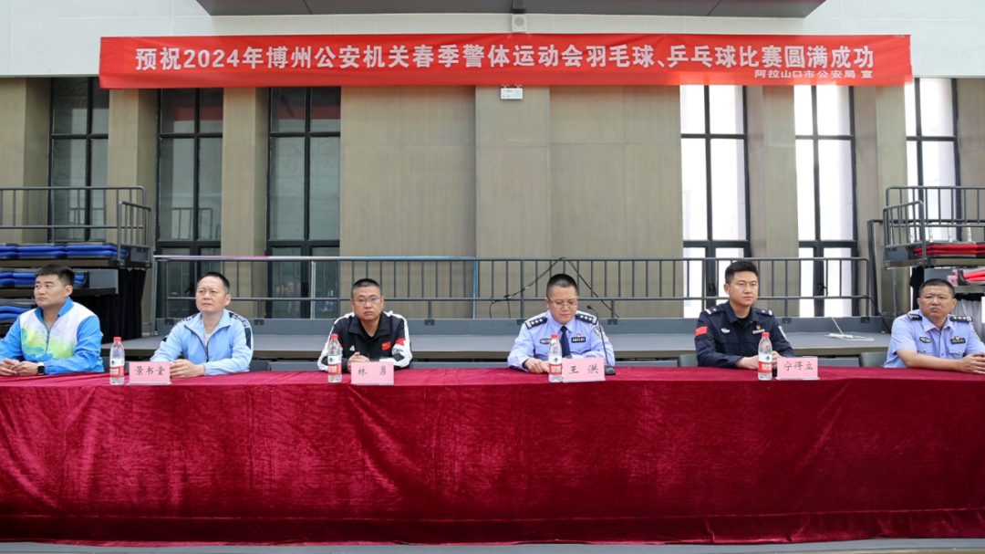 半岛体育-亚运会羽毛球赛场动听战歌输精疲力竭却享胜利快乐