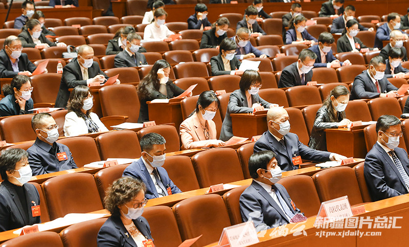 自治区科协第九次代表大会举行 自治区科协第九次代表大会举行