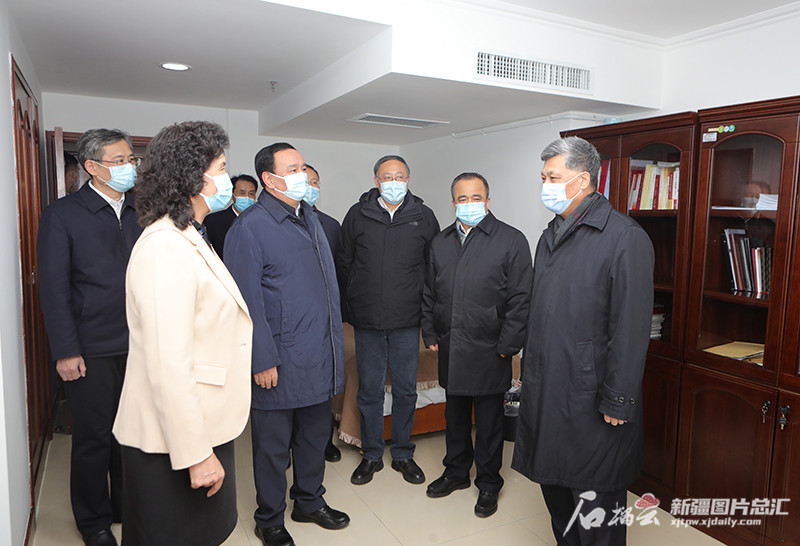 马兴瑞等在自治区人大常委会、自治区人民政府、自治区政协、新疆生产建设兵团机关走访调研并听取意见和建议 马兴瑞等在自治区人大常委会、自治区人民政府、自治区政协、新疆生产建设兵团机关走访调研并听取意见和建议