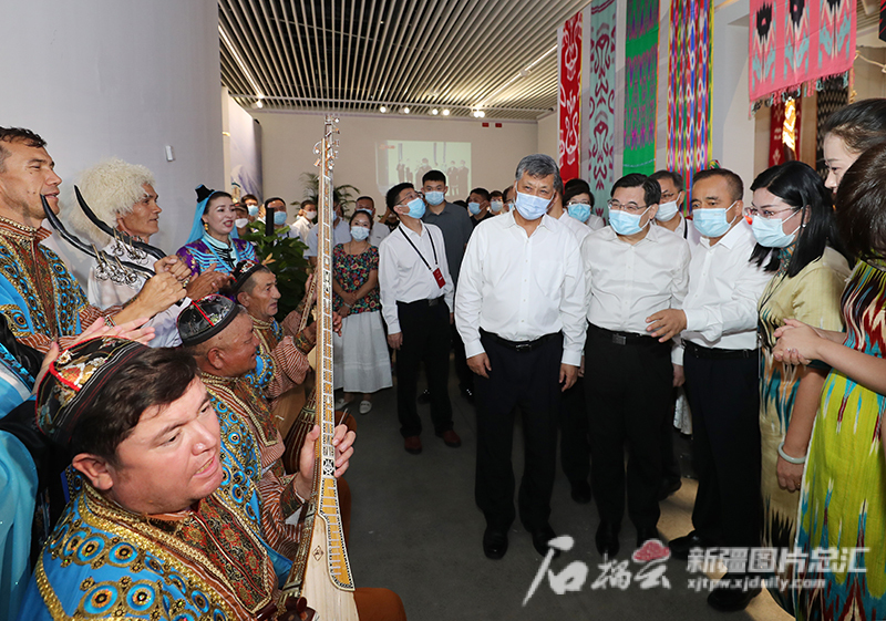 2022“新疆是个好地方”对口援疆19省市非遗展开幕 2022“新疆是个好地方”对口援疆19省市非遗展开幕