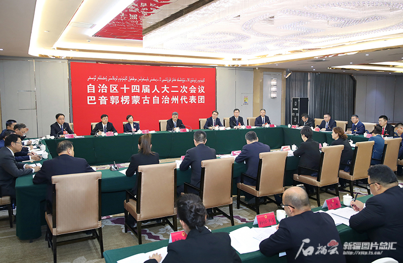 马兴瑞参加巴音郭楞蒙古自治州代表团审议 马兴瑞参加巴音郭楞蒙古自治州代表团审议