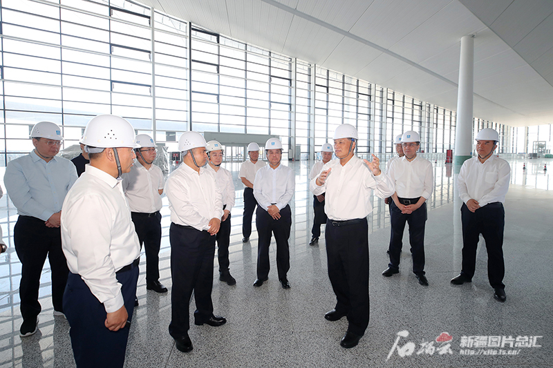 马兴瑞艾尔肯·吐尼亚孜调研检查乌鲁木齐机场改扩建工程 马兴瑞艾尔肯·吐尼亚孜调研检查乌鲁木齐机场改扩建工程