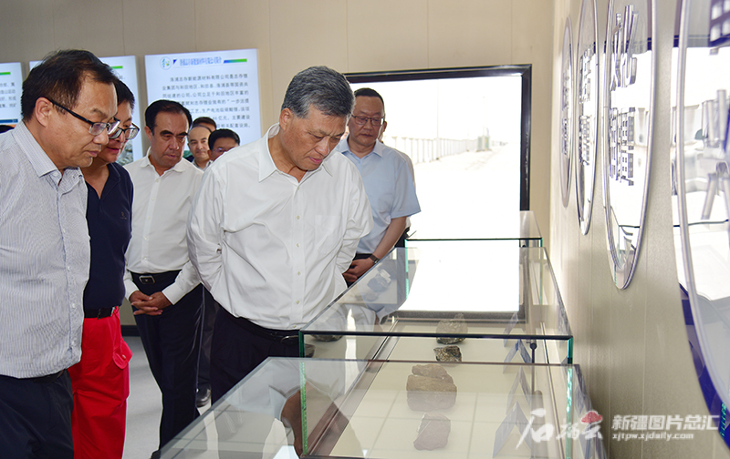 马兴瑞在和田地区调研时强调加快优势资源转化 持续增进民生福祉推动高质量发展成果更好惠及各族群众 马兴瑞在和田地区调研时强调加快优势资源转化 持续增进民生福祉推动高质量发展成果更好惠及各族群众