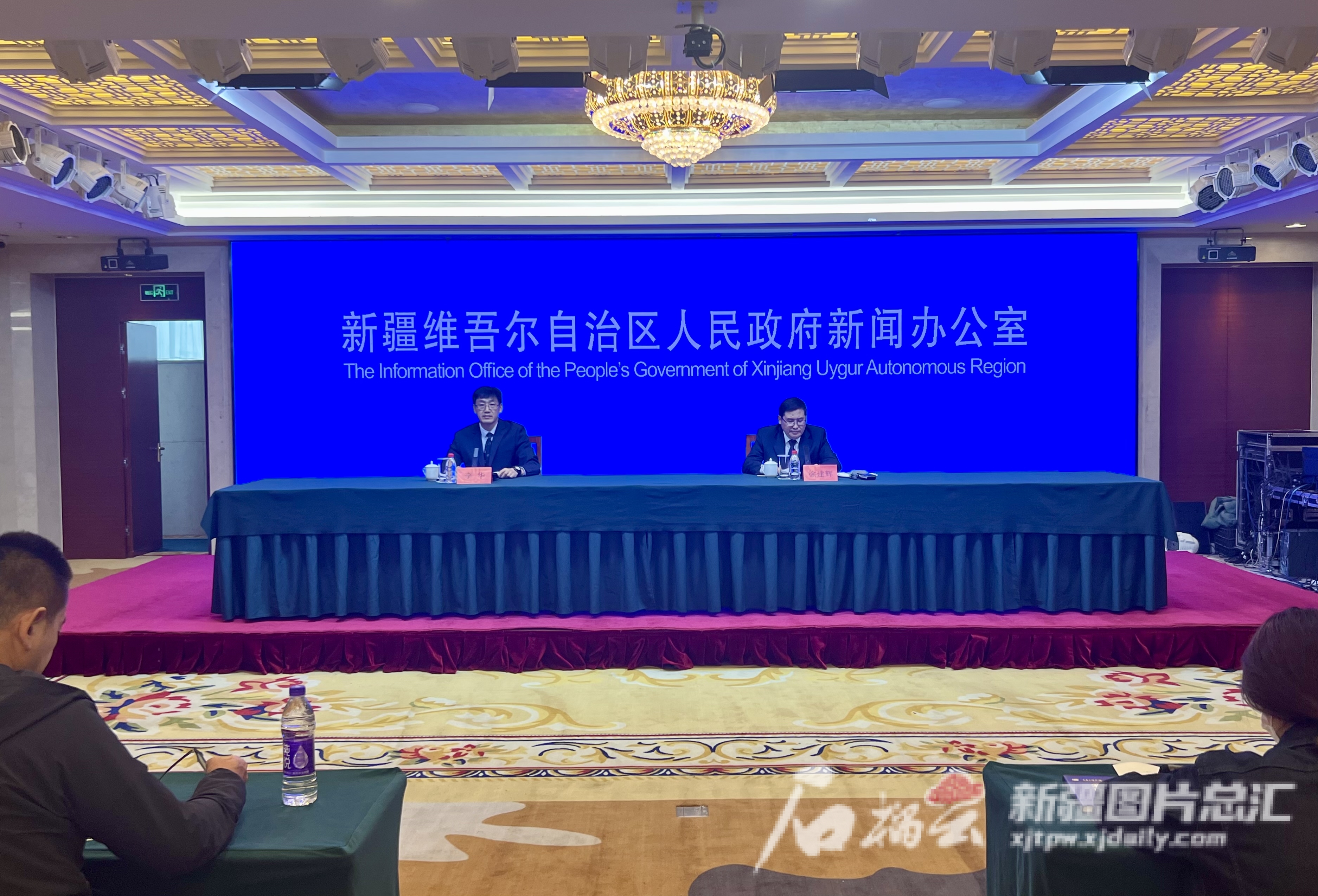 前三季度新疆地区生产总值同比增长6.1% 经济恢复向好态势更趋明显 前三季度新疆地区生产总值同比增长6.1% 经济恢复向好态势更趋明显