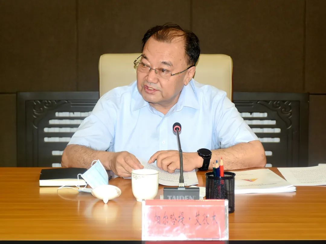 李荣年,方向荣等州领导,皮履屏,阿力木江·肉孜,秦遵怀,张吉亮,吴楠