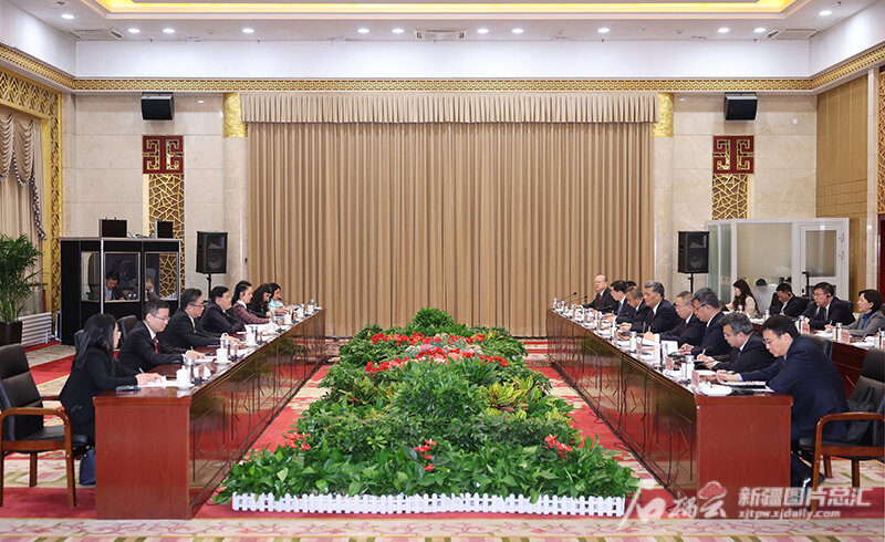 马兴瑞艾尔肯·吐尼亚孜会见泰国驻华大使阿塔育和中国—东盟中心秘书长史忠俊 马兴瑞艾尔肯·吐尼亚孜会见泰国驻华大使阿塔育和中国—东盟中心秘书长史忠俊
