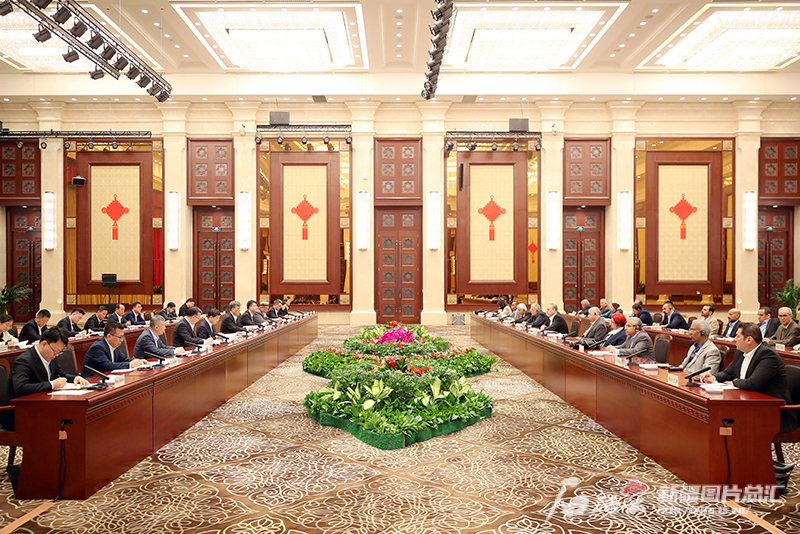马兴瑞会见阿拉伯国家政党干部考察团 马兴瑞会见阿拉伯国家政党干部考察团