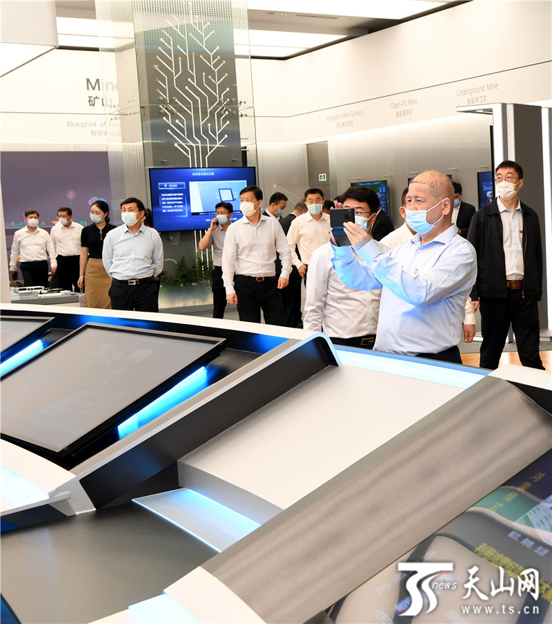 自治区党政代表团在广东省、浙江省学习考察