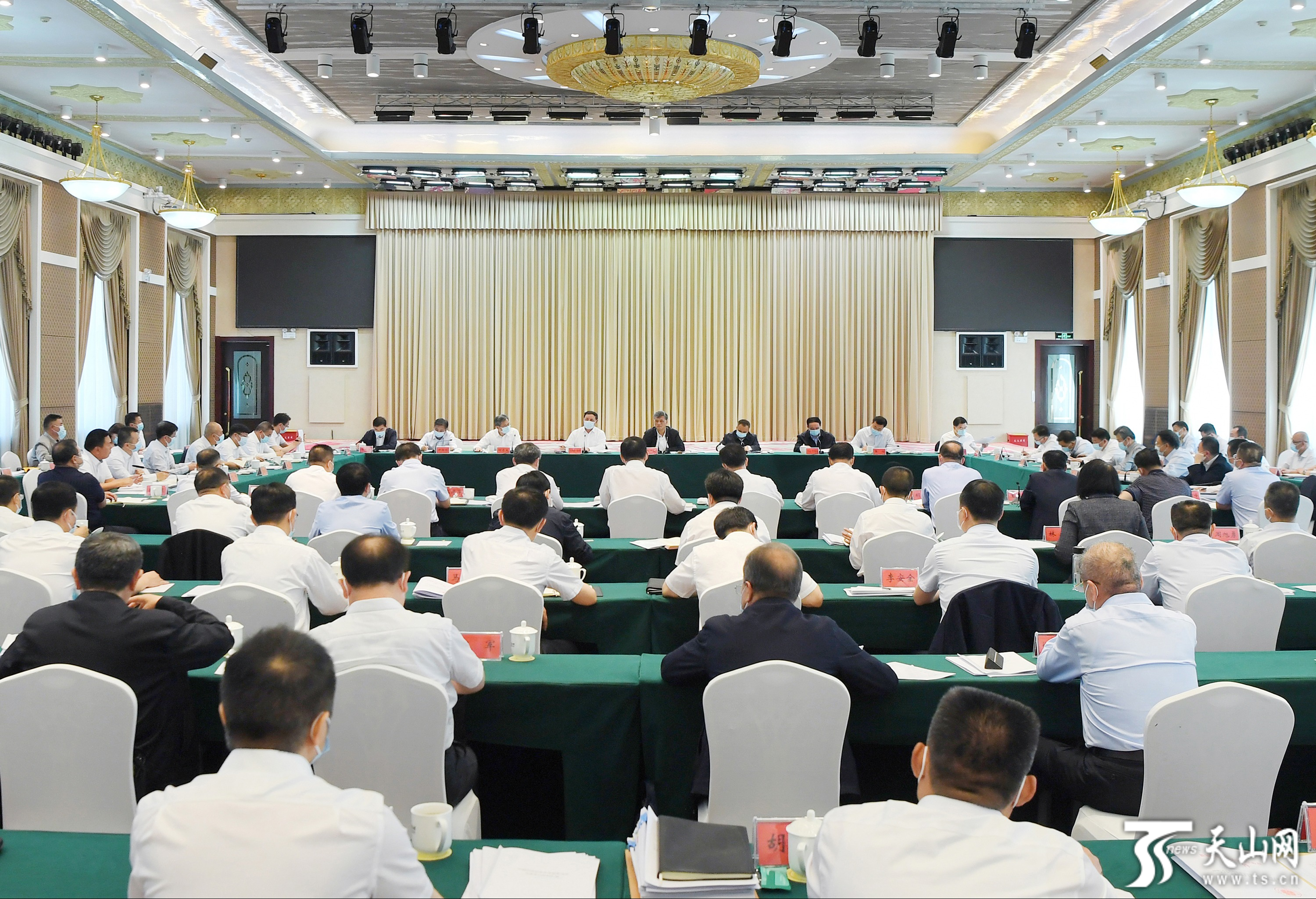 马兴瑞在自治区国企改革发展推动会上强调 持续深化改革 完善现代企业制度 推动国资国企做强做优做大高质量发展